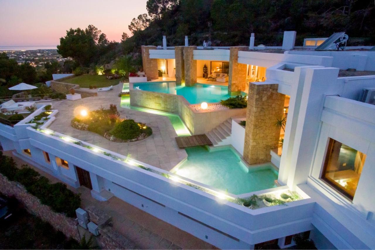 Villa La Sakhara *